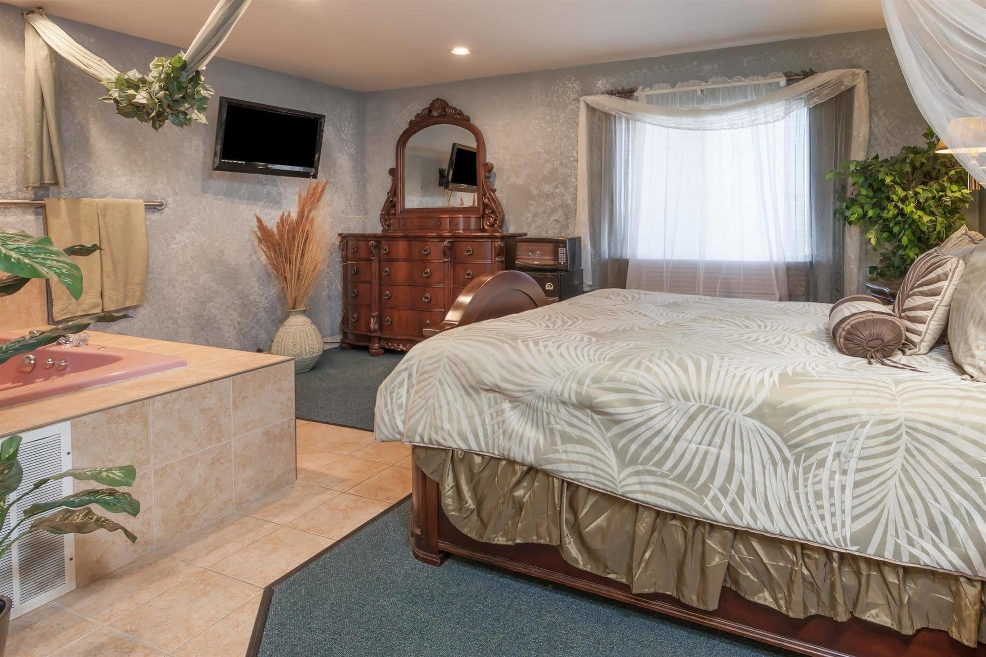 Super 8 By Wyndham Imlay Motel 2*