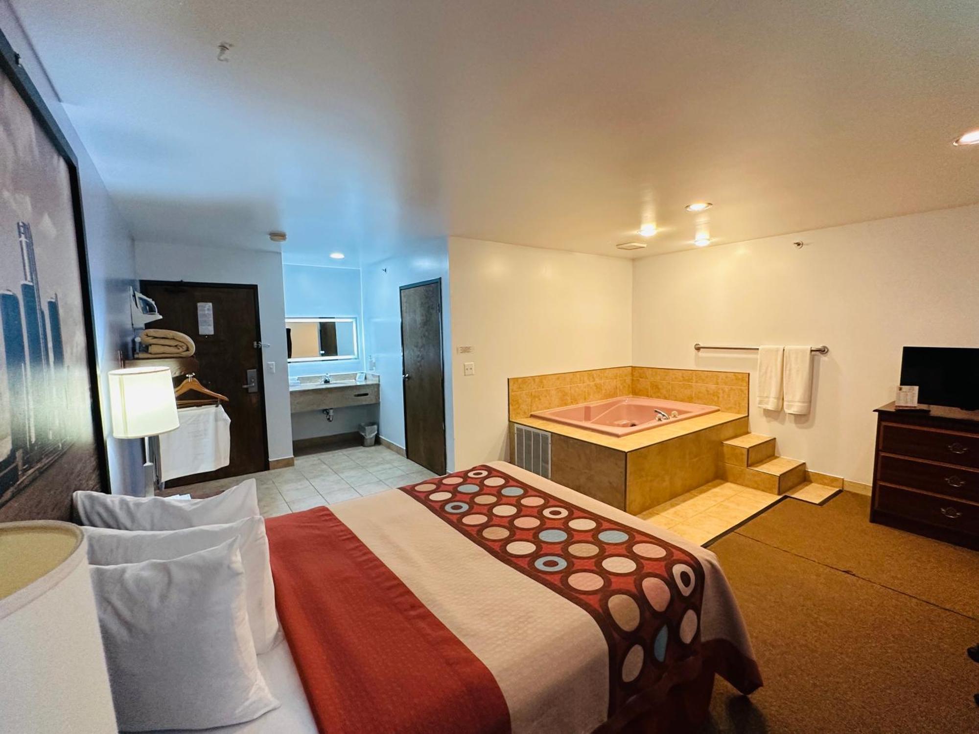 Super 8 By Wyndham Imlay Imlay City